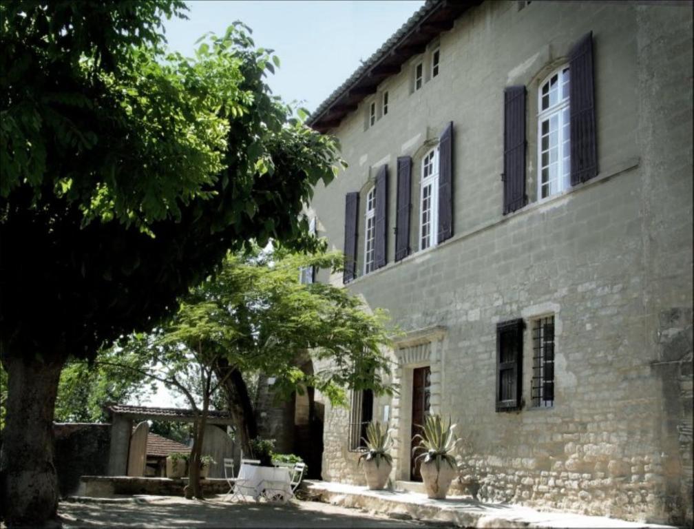 مبيت وإفطار Montaren-et-Saint-Médiers Monte Arena المظهر الخارجي الصورة